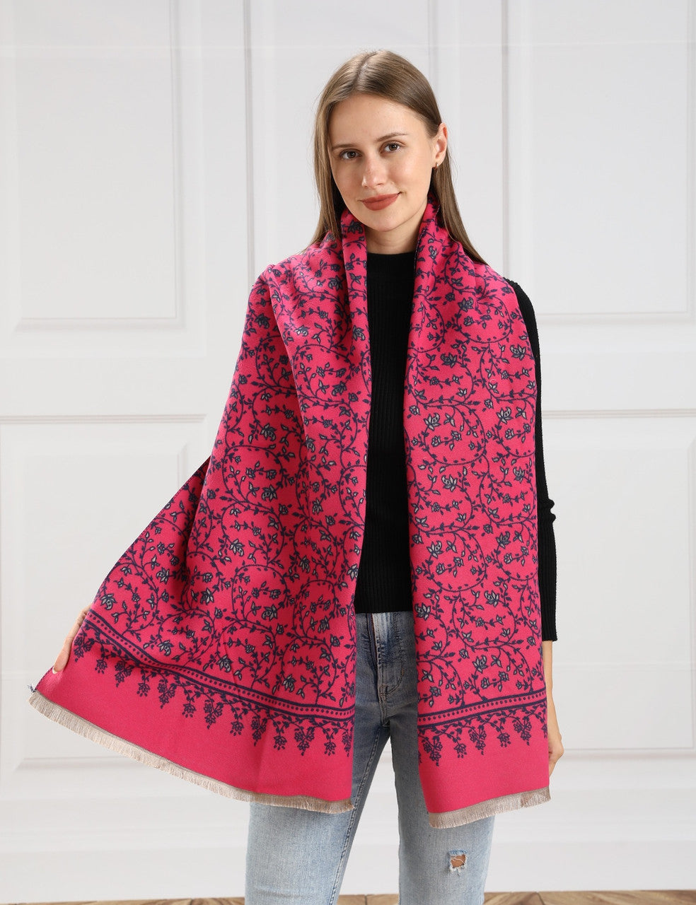 Women's Knitted Scarf (BL070-154)