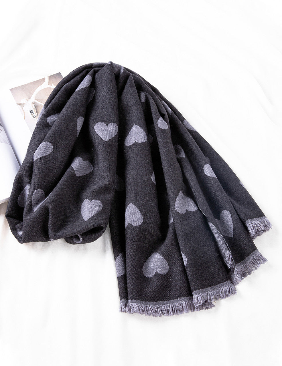 Women's Warm Scarf with Heart Design (BL080-126)