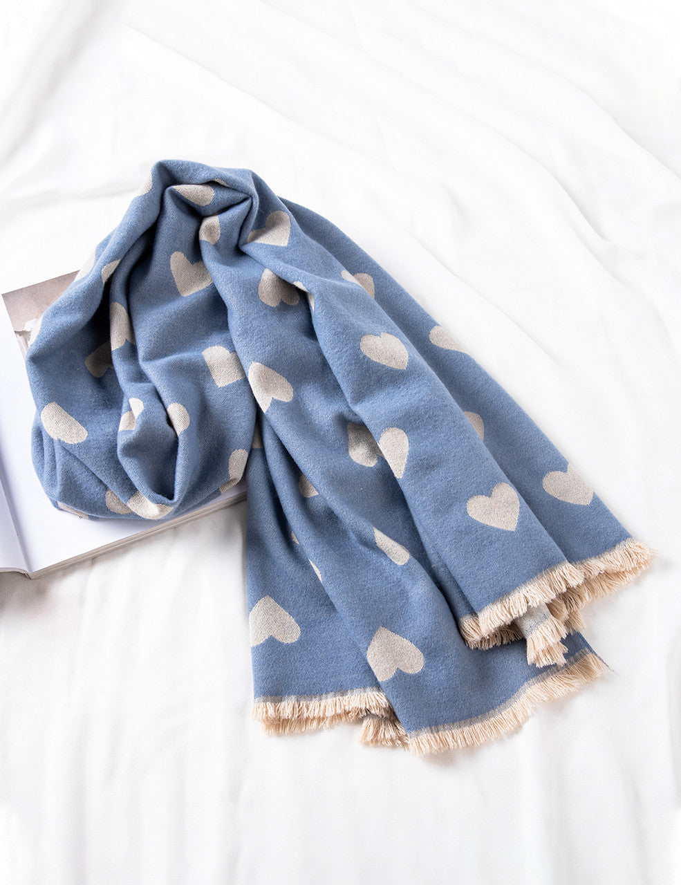 Women's Warm Scarf with Heart Design (BL080-126)