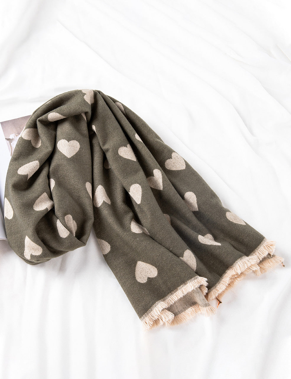 Women's Warm Scarf with Heart Design (BL080-126)