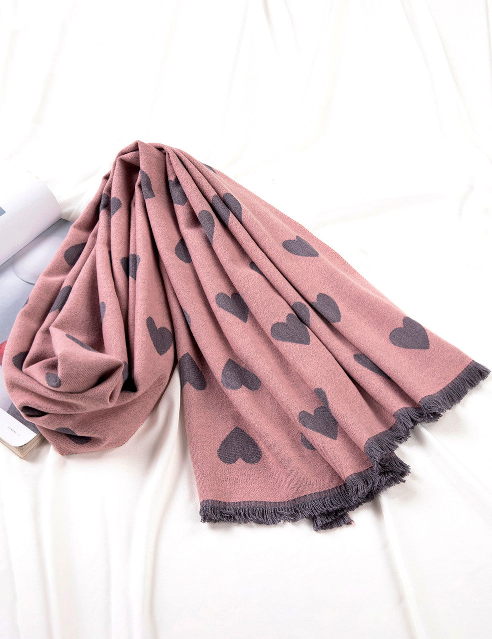 Women's Warm Scarf with Heart Design (BL080-126)