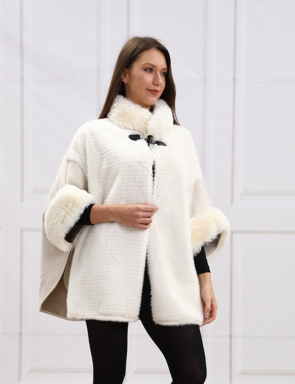 Faux Fur Poncho (CT-280)