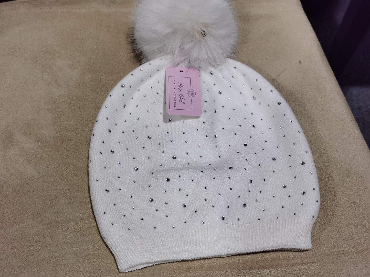 Faux Fur Hat with Crystal (KH080)