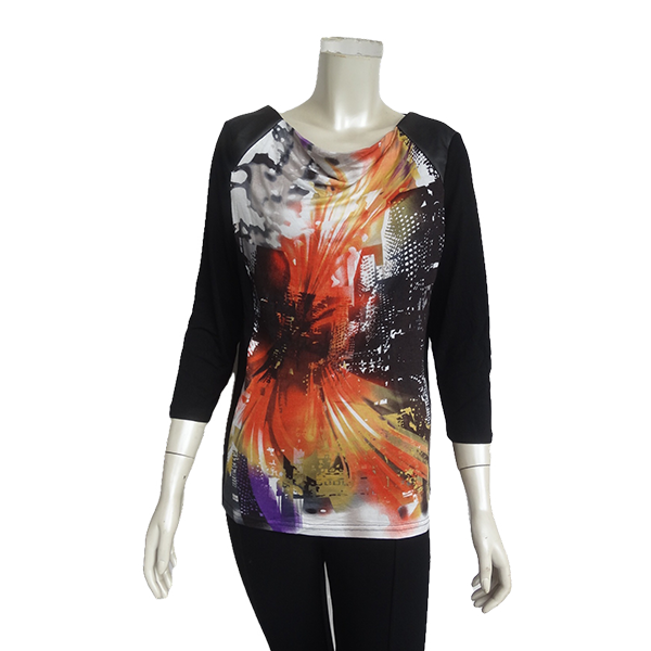 Woman's Scoop Neck Printed Top (UAB-429)