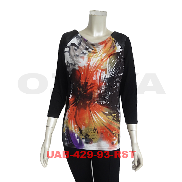 Woman's Scoop Neck Printed Top (UAB-429)